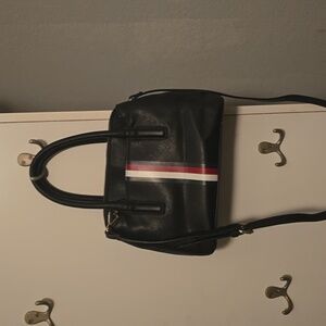 Tommy hilfiger purse